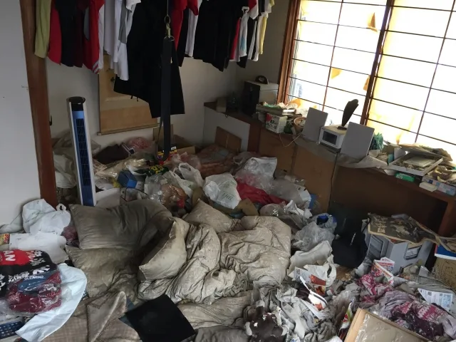 ゴミ屋敷の片付け